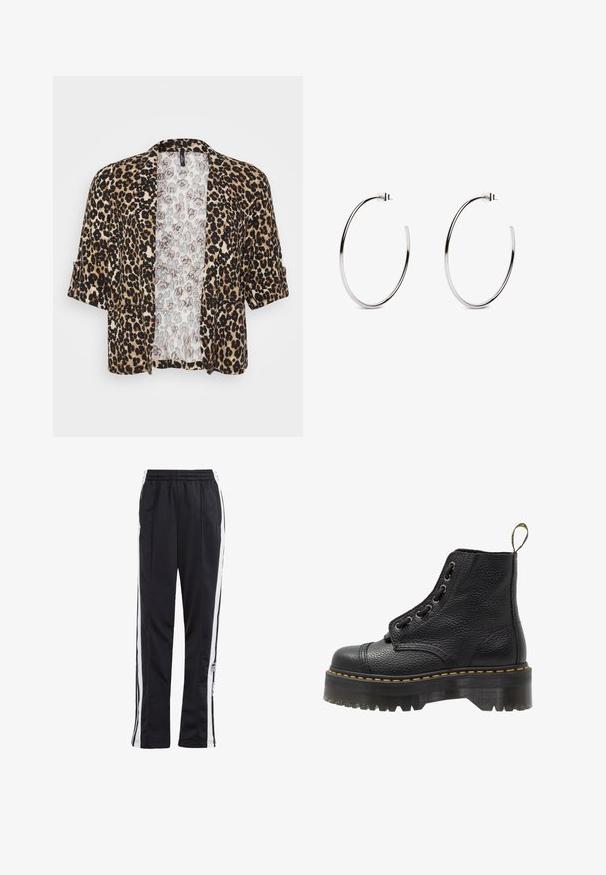 Veste en imprimé léopard en tissu doux, avec des manches courtes, une ouverture à l'avant et une doublure intérieure de couleur claire contrastante.; Trois hauts à manches longues en noir, gris et blanc, avec des décolletés en V et un design court. Fabriqués en tissu doux et léger.; Pantalons de jogging noirs avec des rayures latérales blanches, taille élastique et un patch logo. Fabriqués en tissu lisse et léger. Design à jambe droite.; Bottines en cuir noir avec surface texturée, bout arrondi, lacets, coutures jaunes et une épaisse semelle noire crantée.; Boucles d'oreilles en argent avec un design minimaliste, présentant une forme circulaire lisse et une finition polie, maintenues par une fermeture à tige.