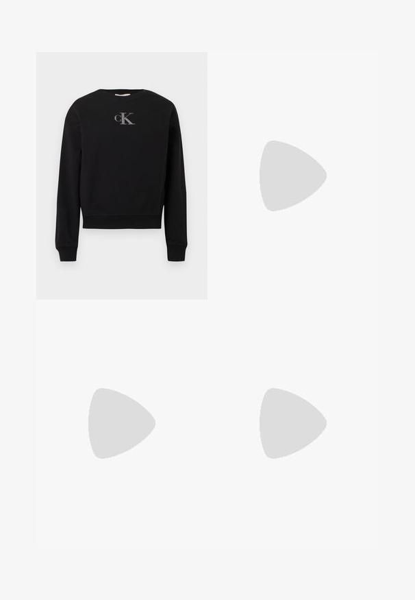 Sort sweatshirt lavet af blødt stof med rund halsudskæring og lange ærmer. Et sølvfarvet "cK"-logo er centreret på brystet.; Lys beige, vide ben bukser lavet af denim, med høj talje, knaplukning og en stofbælte. Glat tekstur med diskret glans.; Bordeaux slingback hæle med spids tå, udskæringsdetaljer på siden og en midt-høj blokhæl. Glat læderfinish.; Hobo taske i blødt gult læder med en rund form. Har en glat overflade, mørk indvendig foret og en sølvtonet detalje ved lukningen.