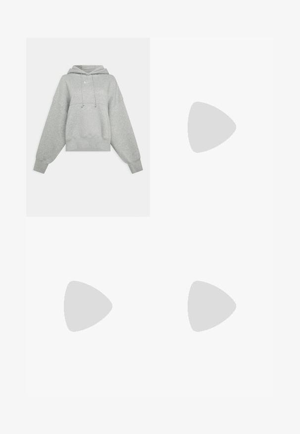 Grå kortärmad hoodie i mjukt tyg. Har en justerbar dragsko i huooden, vida ärmar och en liten logotyp på framsidan.; Beige cargobyxor med elastisk midjeband, dragsko och sidofickor. Funktioner inkluderar samlade muddar och lätt, slät tyg.; Vita sportskor med nätöverdel, silverdetaljer och en unik spiral såldesign. Har vadderad krage och snörning för passform.; Silverörhängen med en slät, polerad yta och en tunn, cirkulär form. Designen har en säker låsning.