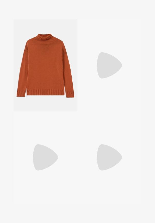 Paita turtleneck värissä poltettu oranssi, valmistettu pehmeästä neuloksesta. Siinä on ribbireunus kauluksessa ja helmassa, rento siluetti ja pitkät hihat.; Musta nahkahame, jossa on laskoksia, sileä rakenne, keskipitkä muotoilu ja istuva vyötärö. Minimalistinen tyyli ilman näkyviä varusteita.; Musta nahkainen Mary Jane -tyylinen tasapohjakenkä, jossa on pyöreä varvas. Kenkässä on hopeisia pyöreitä niittejä ja säätöremmi, jossa on solki.; Ruskea krokotiilinkuosilla varustettu nahkalaukku, jossa on sylinterimäinen muoto, kultasävyiset yksityiskohdat ja irrotettava hihna, jossa on niittejä.