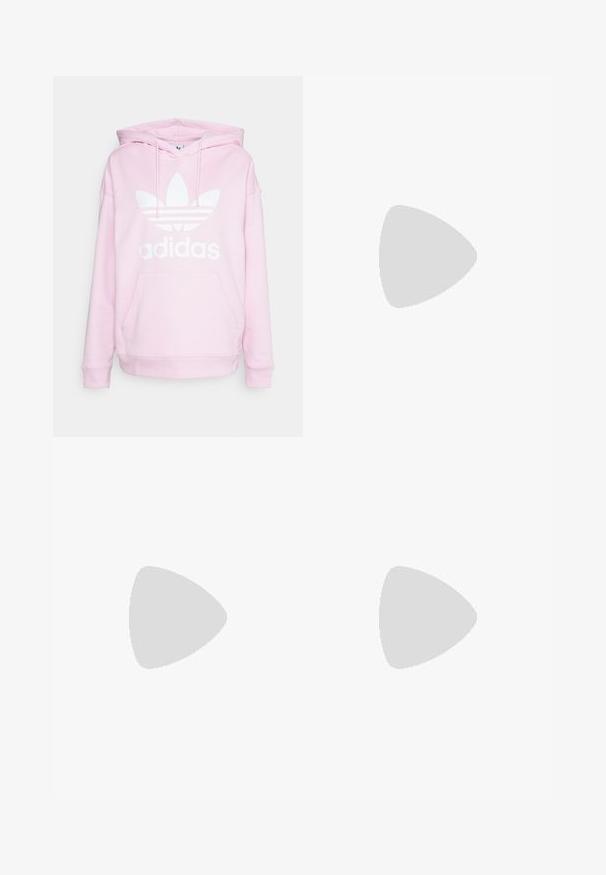 Rosenrød bomulds-hoodie med frontlomme, snøre i hætten og stort hvidt Adidas-logo med tre striber og blomsterprint.; Lilla T-shirt lavet af bomuld, med et grafisk motiv af bjerge, sol og planter. Mærkenavnet "ROXY" vises markant i pink.; Lilla sweatpants med elastisk talje og manchetter, sidelommer og hvidt logo. Fremstillet af blødt, hyggeligt stof for komfort.; Lyserøde ruskinds-sneakers med hvidt design med tre striber og logo. Har en tekstureret tå og gummisål. Modellens navn "Gazelle" vises på siden.