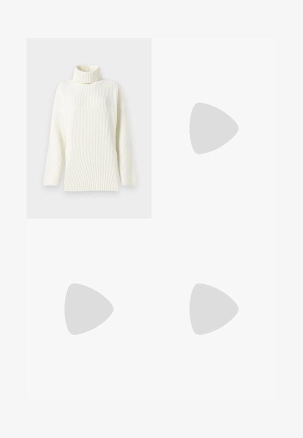 Suéter de cuello alto de canalé color crema con mangas largas y un ajuste relajado. Su textura suave y diseño sin costuras aumentan su comodidad.; Jeans de tiro alto y pernera ancha en azul claro, con cierre frontal de botón y cremallera, y bolsillos delantero y trasero, sobre un fondo blanco.; COACH PRESTYN BOOTIE - Botines camperos - maple; Gafas de sol rectangulares negras con lentes verde oscuro, hechas de plástico, con detalles metálicos cerca de los lentes y el logo de la marca en la patilla.; Bolso de hombro de ante marrón con una textura suave, forma curva y dos asas. Presenta un diseño minimalista sin herrajes o acentos visibles.