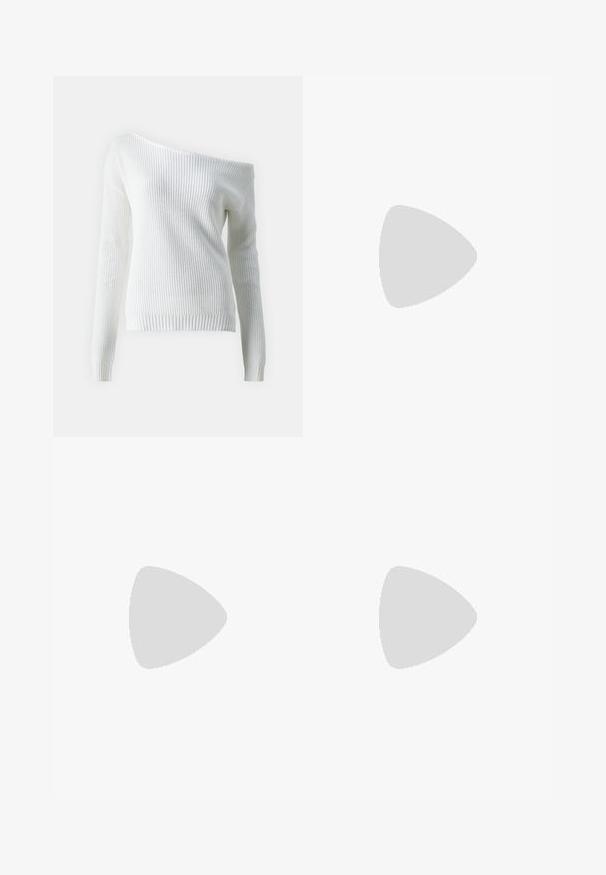 Off-shoulder vit tröja gjord av ribbat stickat tyg, med långa ärmar, en figurrättad nederkant och en strukturerad mönstring genom hela plagget.; Bruna vida byxor med hög midja, med två framfickor, sidofickor och en knappstängning. Slät textur.; Bruna läderslingbacksandaler med spetsig tå, tunna stilettklackar och guldfärgade detaljer. Har kors och tvärs remmar över foten.; Svarta ovala solglasögon med gradient lila linser. Glansig plastbygel och bågar. Guldlogotyp på vänster båge.; Svart läderhobo-väska med en mjuk, böjd form. Har ett brett handtag på toppen och samlingar vid botten för en slapp textur.
