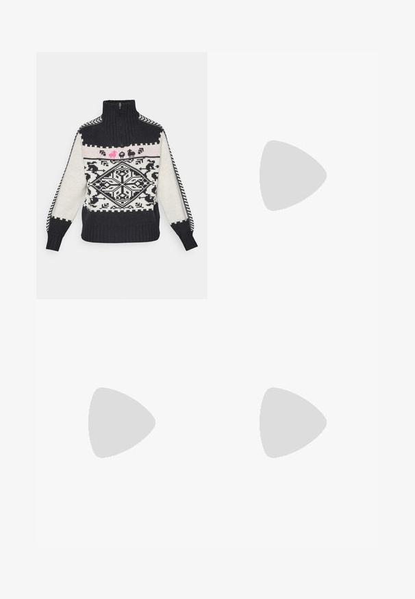 Pullover de malha com gola alta, apresentando um padrão geométrico em preto e branco, motivos animais em rosa e punhos canelados.; Calças soltas de cor rosa-claro, com fecho de botão e bolsos laterais, exibidas sobre um fundo branco simples.; Sapatilha de caminhada cinza claro com detalhes pretos, parte superior em malha, biqueira em borracha e sola texturizada, apresentando atacadores em azul-turquesa e logótipos na lateral.; Óculos de sol com uma armação cinza translúcida, lentes com tonalidade e design angular. Apresenta um suporte nasal distinto e hastes em cinza escuro texturizado.