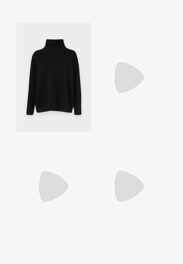 Fekete kötött pulóver magas bordázott gallérral, alacsony vállvonallal és laza szabással. Bordázott mandzsettákkal és szegéllyel rendelkezik a textúra érdekében.; Sötétszürke, textúrált anyagból készült, csomagolt szoknya, bal oldali gombos zárszerkezettel és aszimmetrikus szegéllyel.; Fekete bőr magassarkú cipő, hegyes orral és kerek, gömbölyű sarokkal. Simább textúrával, elegáns, minimalista dizájnnal.; Barna bőr kézitáska, téglalap alakú, texturált felület, leválasztható pánt, cipzáras záródás, diszkrét logóval a záron.