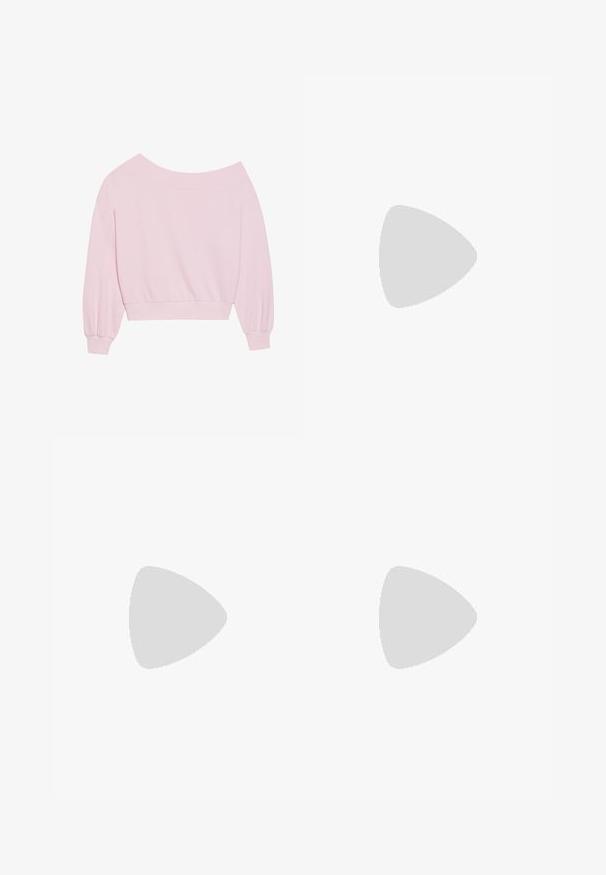 Růžový svetr s odhalenými rameny, dlouhými balónovými rukávy a přiléhavým pasem. Hladký povrch s žebrovanými manžetami. Bez vzorů nebo kování.; Bílý tílko vyrobené z bavlny. Obsahuje kulatý výstřih a úzké ramínka. Hladká textura s přiléhavým střihem.; Bílé kalhoty s širokými nohavicemi vyrobené z měkké tkaniny. Mají elastický pas se stahovací šňůrkou a hladkou strukturu. Žádné viditelné vzory ani kovové prvky.; Béžové semišové klouzavé dřeváky s korkovou stélkou, zaoblenou špičkou a jednoduchým páskem s kovovou sponou v zlatém tónu. Gumová podrážka pro lepší přilnavost.; Černé plastové brýle oválného tvaru, vybavené průhlednými čočkami a jedním fialovým akcentem na levé čočce. Elegantní, minimalistický design.