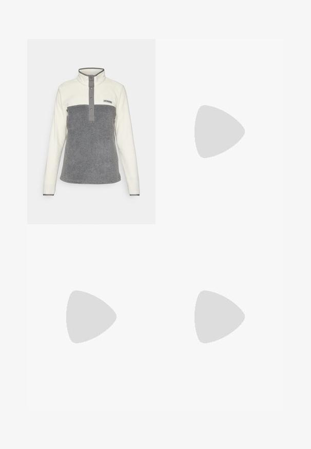 Pullover de fleece com parte superior branca e painel inferior cinza, apresentando um colarinho alto, fecho de botão de pressão e um logótipo no peito.; T-shirt preto de mangas longas, feito de algodão, com decote redondo. Apresenta um pequeno logótipo branco na área esquerda do peito. Design simples e ajuste confortável.; Calças cargo pretas em nylon com fechos de correr removíveis, punhos ajustáveis, múltiplos bolsos e um logótipo na perna direita. Textura suave e leve.; Sapatilha atlética beige e creme com parte superior em malha texturizada, sobreposições de suporte e sola de borracha com um padrão de cravo para tração.