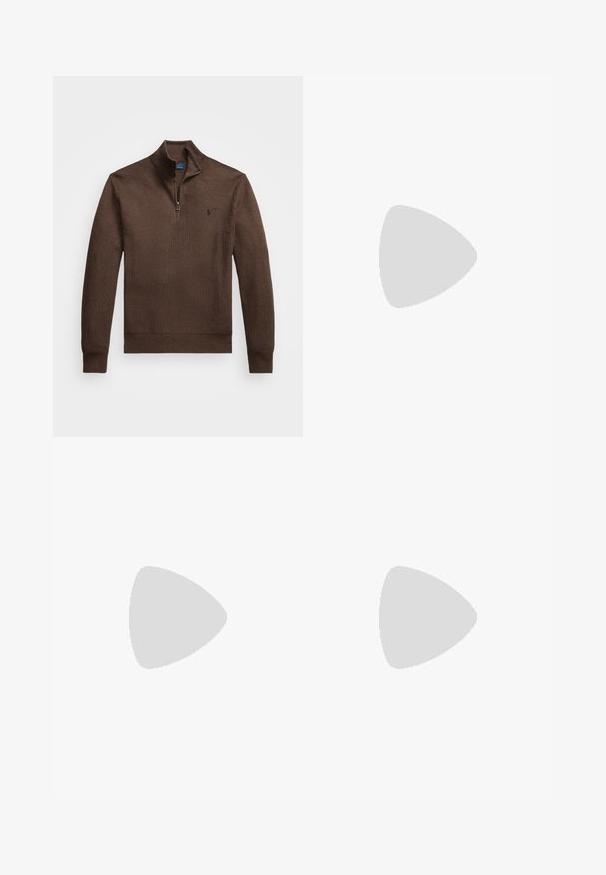 Polo Ralph Lauren KNIT COTTON QUARTER ZIP JUMPER - Trui - spa brown heather; Beige overhemd met knopen, een kraag en lange mouwen, met een klein marineblauw logo op de borst en een soepele linnen textuur.; Beige geplooide broeken van een lichte stof, met een knoopsluiting en opgerolde mouwen. Soepele textuur met strakke lijnen.; Bruine leren boot-schoen met veters, gouden oogjes en crèmekleurige rubberen zool. Ontworpen met een verhoogd stikselpatroon op de teen.