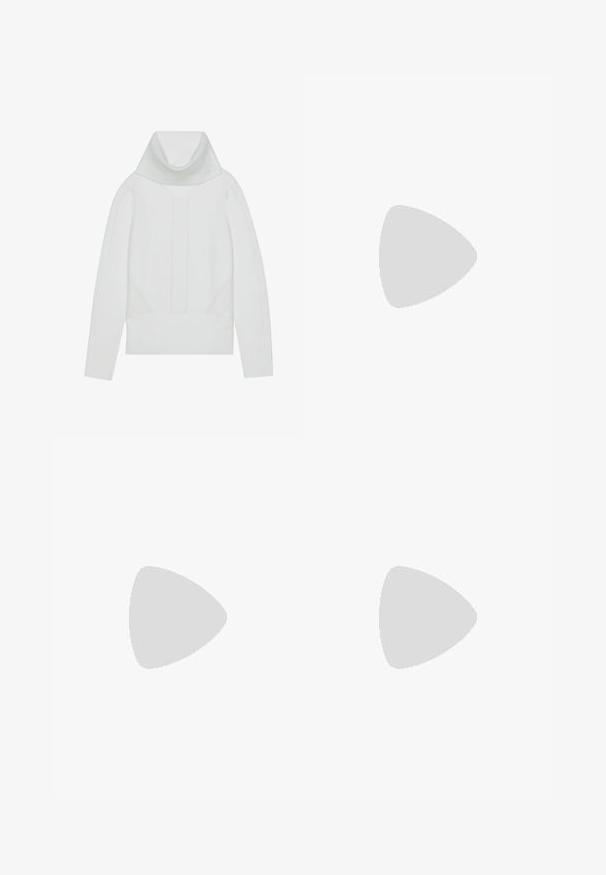 Maglione bianco a maglia con collo alto a coste, pannelli testurizzati e polsini e orlo a coste. Materiale morbido in misto lana.; Pantaloni neri a gamba larga in tessuto morbido, con pieghe nella parte frontale e tasche laterali, progettati con una linea dritta e comoda.; Stivaletti nude in vernice con punta affusolata, finitura lucida e tacco medio a blocco. Texture liscia e silhouette elegante.; Borsa nera con superficie texturizzata, manici superiori doppi e tracolla regolabile. Dotata di hardware color oro e tasche laterali.