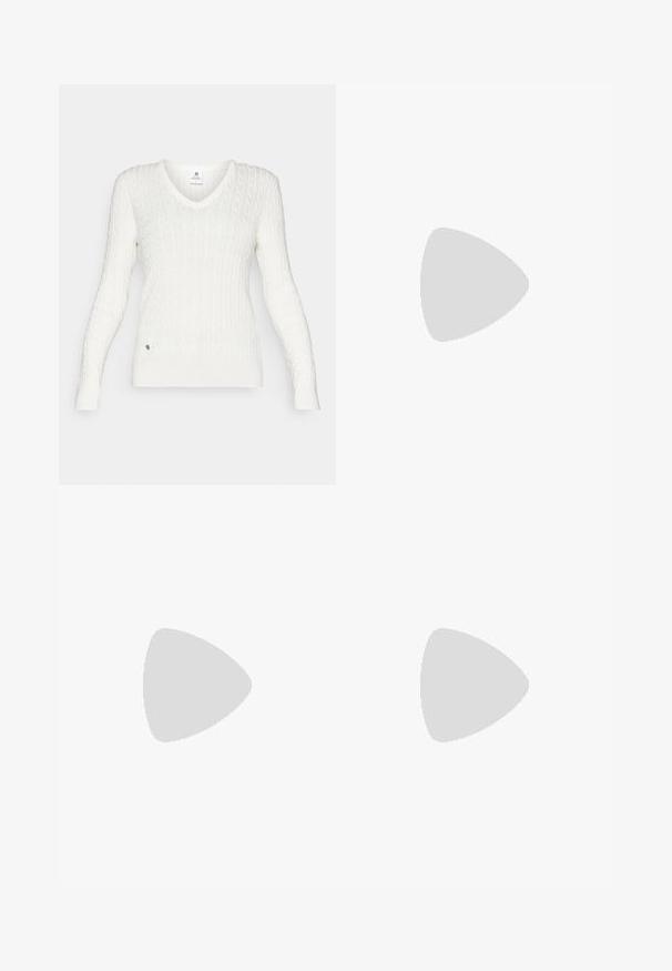 Daily Sports MADELENE - Trui - white; Beige denim jeans met een licht vervaagd effect, rechte pijpdesign, vijf-pocket stijl en een metalen knoopsluiting aan de taille.; Beige suède enkellaarsjes met een pluche binnenvoering, voorzien van een plateauzool en een trekhaak aan de achterkant voor gemakkelijk aantrekken. Gemêleerde rubberen zool.; Bruine suède tote bag met een brede vorm en zachte textuur, voorzien van een enkele schouderband en minimale hardware tegen een neutrale achtergrond.