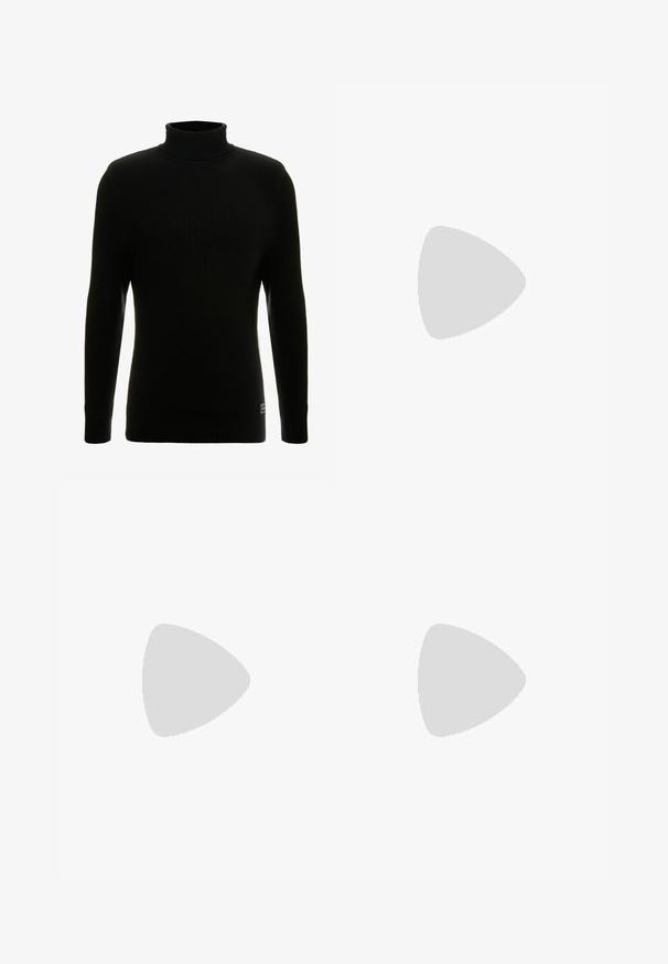 Suéter negro de cuello alto con mangas largas, textura acanalada, silueta ajustada y pequeña etiqueta de la marca en la parte inferior izquierda.; Pantalones cargo caqui con cintura elástica y cordón, que cuentan con bolsillos laterales y tobillos ajustados. Fabricados en un material ligero y texturizado.; Zapatillas de cuero blanco con perforaciones, punta redonda, suela plana y cordones gruesos, con un logo de swoosh visible y "AIR" en el talón.; Mochila de tela negra tipo bandolera con una textura suave, que presenta un diseño curvado, un compartimento con cremallera y un logo blanco en la parte frontal.