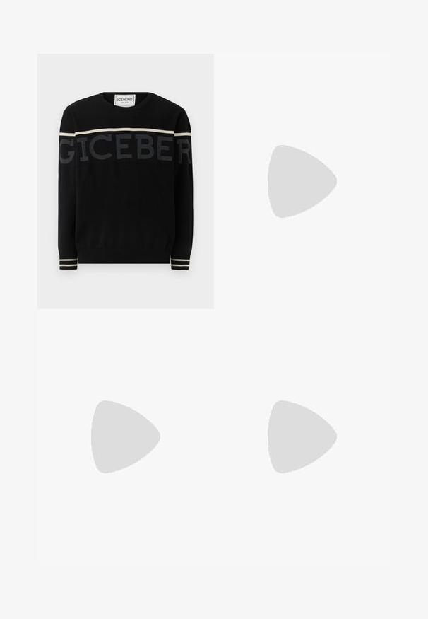 Pull en tricot noir avec un logo texturé "ICEBERG" sur la poitrine, accompagné d'accents rayés crème et noir sur les poignets et le col.; Tiger of Sweden SPENSER  - Chemise - light blue; Tiger of Sweden TANNEN - Chino - black; Mocassins en cuir noir avec une finition texturée, détails en métal argenté, associés à des chaussettes sombres et un pantalon navy retroussé.