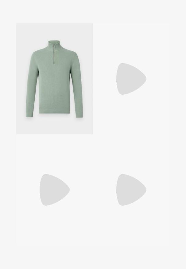 Pulôver tricotado verde claro com colarinho alto e fecho de quarto, apresentando punhos e barra canelados, proporcionando uma aparência texturizada.; T-shirt branca de algodão com mangas curtas, decote redondo e um corte solto. Textura suave sem padrões ou detalhes visíveis.; Calças de ganga azul claro com um design de perna reta, cinco bolsos e fecho de botão. Textura suave com um acabamento clássico desgastado.; Ténis brancos em pele com acabamento suave, biqueira arredondada, atacadores planos e sola texturizada. Acento em camurça cinza na parte do calcanhar.; Óculos de sol com lentes retangulares, cinzentas escuras, armações em metal prateado e pontas em plástico preto nas hastes. Design leve com almofadas para o nariz.