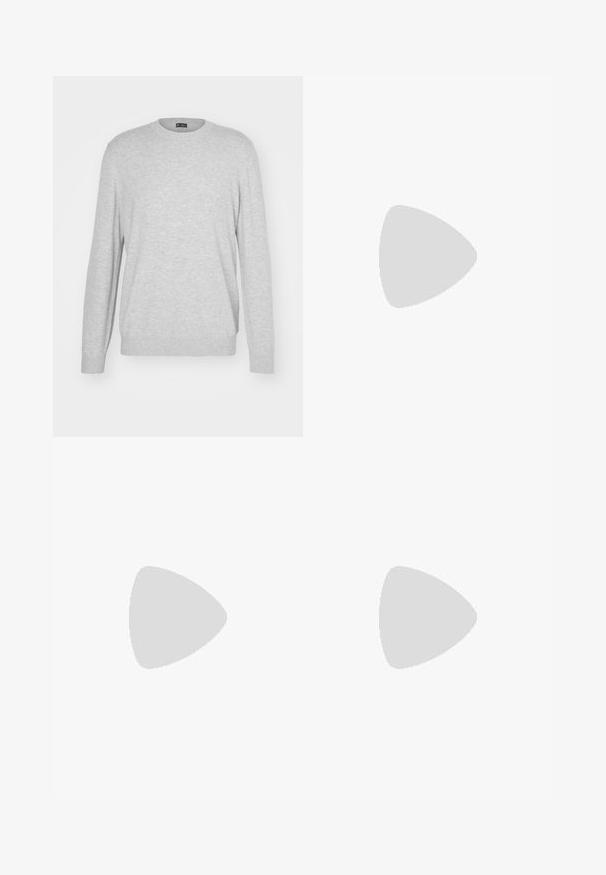 GAP CASHSOFT CREW - Pulóver - mottled grey; Fekete pamut póló kerek nyakkivágással, rövid ujjakkal és egyenes aljjal. Simaság jellemzi; egyszerű, díszítetlen dizájn.; Fekete farmernadrág egyenes fazonnal, öt zsebbel, barna cérnával és cipzáros záródással. Sima tapintású és tartós anyagú.; Fekete velúr sportcipők fehér fűzőkkel és három fehér csíkkal. A nyelvén egy kör alakú fekete logó található, valamint egy gumis talp.