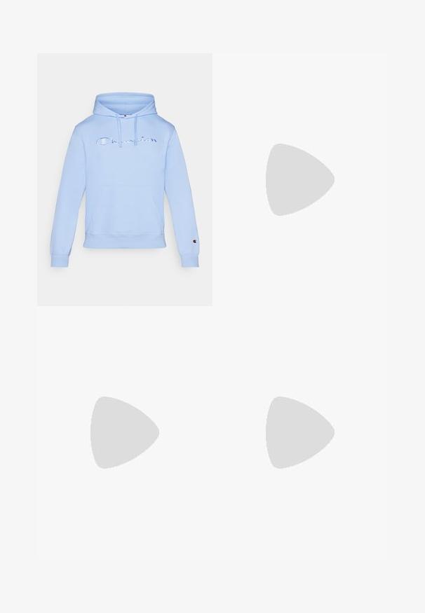 Felpa leggera blu chiaro in misto cotone, con tasca frontale e cappuccio regolabile con cordini. Logo "Champion" ricamato sul petto.; T-shirt bianca a girocollo realizzata in cotone, con maniche corte e un piccolo logo ricamato sulla parte sinistra del petto. Texture morbida.; Pantaloni sportivi grigi realizzati in morbido misto cotone, con un elastico in vita, gambe affusolate e un piccolo logo nell'area della tasca sinistra.; Sneakers atletici bianchi con pelle sintetica liscia, accento del logo nero e dettagli perforati sul lato. Suola in gomma.