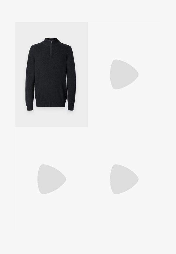 Pulover lung cu mânecă lungă, de culoare gri închis, cu guler înalt și un fermoar pe jumătate. Caracteristici cu manșete și tiv ribbate pentru un aspect ajustat. Textură moale.; Pantaloni negri, croiți, cu o potrivire dreaptă, dintr-un material neted. Au curea de brâu și detaliu de pliuri pe față.; Adidași din piele albă cu un finisaj neted, vârf rotunjit, șireturi plate și o talpă texturată. Accente din piele întoarsă gri la călcâi.; Ochelari de soare din plastic transparent cu lentile dreptunghiulare maro, având brațe subțiri, transparente și accente metalice pe tâmple.