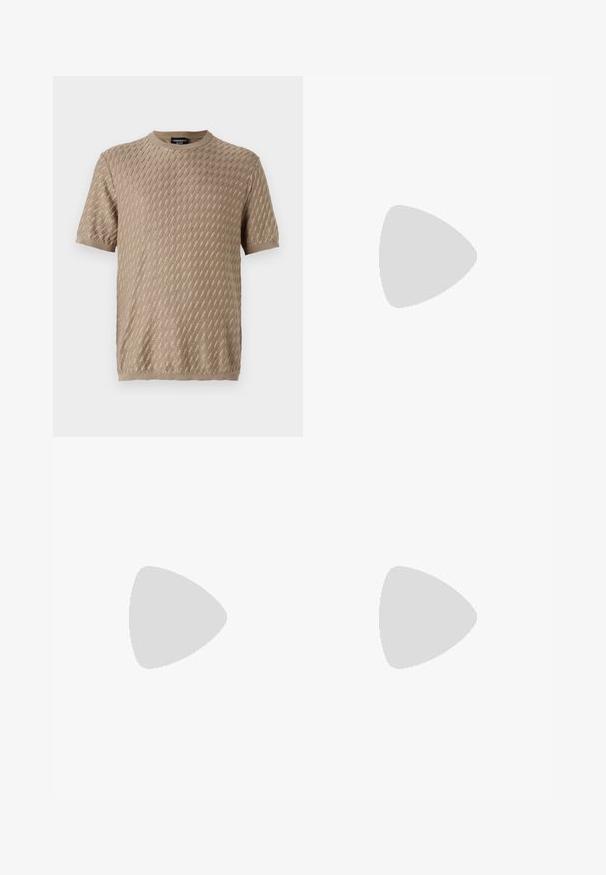 Tricou bej din tricot, cu un model texturat în formă de diamant, mâneci scurte și decolteu rotund. Material moale și detalii de coasere uniforme.; Pantaloni negri dintr-un material neted, cu o pliță în față, închidere cu nasture și manșete răsucite la gleznă.; Tiger of Sweden NOMME - Sneakers low - black; Geantă crossbody din piele neagră cu un finisaj texturat, închidere cu clapetă, accesorii metalice și o curea ajustabilă asortată.