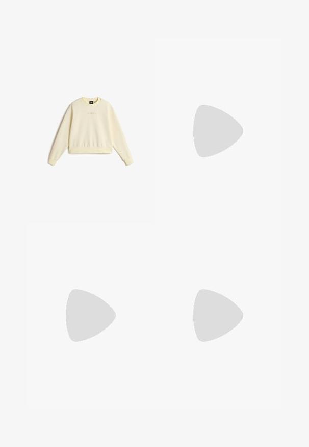 Gul sweatshirt med rund hals, ribbede manchetter og et hævet logo på brystet. Lavet af blødt, tekstureret stof.; Creme blonder midi-nederdel med et blomstermønster, plisseret design og en glat tekstur. Livstykket er fladt, og længden falder under knæet.; Brune ruskind flip-flop med en enkelt rem, der har guld-nitter, sort sål, flad design og enkel, minimalistisk form.; Beige crossbody taske lavet af lærred med et gentaget MK-logo mønster, gyldent hardware og en kædestropp. Har en lynlåslukning og læderdetaljer.
