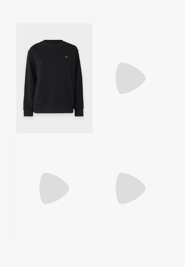 Svart sweatshirt av mjukt tyg, med rundad hals, långa ärmar och en liten logotyp på vänster bröst. Slät yta och avslappnad passform.; Svarta vida byxor med hög midja, med två framfåror, bältesöglor och en slät yta. Inga fickor eller synlig hårdvara.; Zign Stövel - black; Svarta ovala solglasögon med mörka linser och blank plastbåge. Utrustade med en gyllene logotyp på bågen, vilket ger en snygg och modern design.; Svart läder axelväska med en slät yta, som har ett tunt, långt band och en subtil sömdetalj nedtill i mitten.