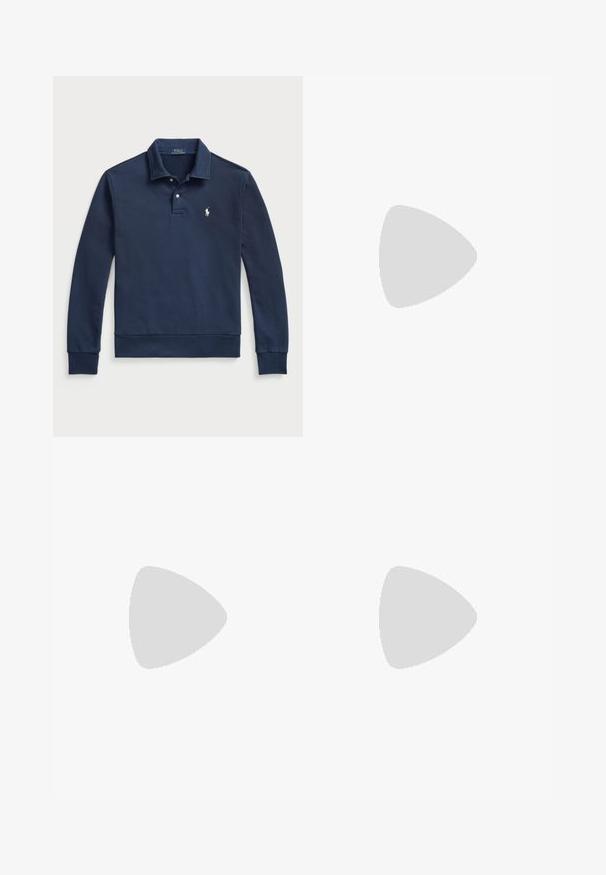 Polo Ralph Lauren LOOPBACK COLLARED SWEATSHIRT - Sudadera - cruise navy; Camiseta blanca de algodón con cuello redondo, mangas cortas y un pequeño logo azul marino en el lado izquierdo del pecho. Textura suave, diseño sencillo.; Chinos blancos de algodón, con corte plano, trabillas para cinturón, dos bolsillos laterales y un bolsillo trasero. Textura suave con pernera recta.; Zapatillas blancas hechas de material sintético texturizado, con un logo en azul marino, diseño de cordones y una suela de goma de perfil bajo.
