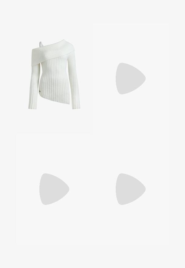 Weißes, geripptes Oberteil mit schulterfreiem Design, langen Ärmeln, strukturiertem Stoff, asymmetrischem Saum und dekorativem Riemen-Detail.; Dunkelbraune, weite Hosen mit hohem Bund, die über einen einzigen Knopfverschluss und eine gefaltete Vorderseite verfügen. Hergestellt aus leichtem Stoff.; Beige Wildleder-Sneaker mit weißen Lederakzenten und braunen Gummisohlen. Sie verfügen über eine runde Zehenpartie, Schnürsenkel und ein goldenes Logo an der Seite.; Schwarze Lederhandtasche mit strukturiertem Design, Obergriff, abnehmbarem Schulterriemen und goldfarbener Hardware. Verfügt über einen vorderen Schnappverschluss.