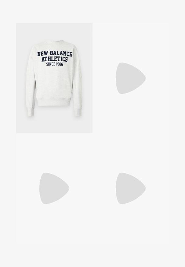 Sudadera gris de material suave con cuello redondo, puños de canalé y una impresión audaz en azul marino que dice "NEW BALANCE ATHLETICS SINCE 1906" en la parte posterior.; Vaqueros de mezclilla de color azul claro con un corte suelto, piernas anchas y detalles de costura visibles. Cuenta con un cierre de botón y cremallera, y cinco bolsillos.; Zapatillas New Balance 1000 en malla azul marino y gris, que presentan una suela acolchada, acentos texturizados y un logotipo prominente en el costado.; Gafas de sol con un marco de metal plateado, lentes rectangulares azules y varillas delgadas. Presentan acentos azules en las puntas de las patillas.