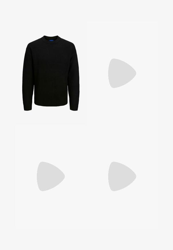 Pull en maille noir avec un col rond, des manches longues et des finitions côtelées au col et à l'ourlet. Texture douce, coupe décontractée.; Pantalons noirs ajustés en tissu lisse, dotés de plis devant, d'une fermeture à un bouton et de jambes droites sans motifs visibles.; Mocassins en cuir noir avec un bout arrondi, un design à enfiler et une semelle en caoutchouc épaisse avec une texture antidérapante. Talon surélevé et détails de surpiqûre subtils.; Lunettes de soleil noires rectangulaires avec des verres foncés, arborant une monture épaisse, des accents subtils sur les côtés et aucun logo visible en dehors du nom de la marque.; Montre-bracelet à quartz Casio avec un cadran noir, un bracelet en acier inoxydable argenté, de grands chiffres blancs et rouges, et une étanchéité jusqu'à 200 mètres.; Bracelet en métal argenté avec une finition lisse et mate. Doté d'un design ouvert avec des bords arrondis, permettant un ajustement de la taille.