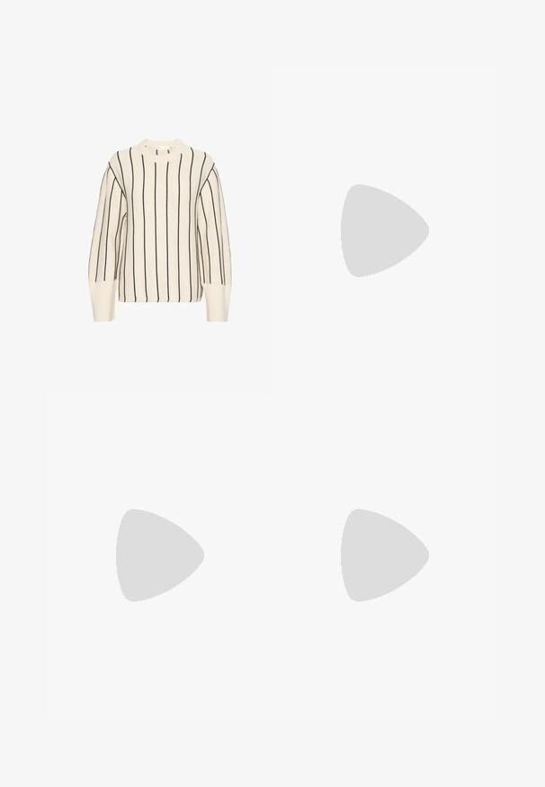 InWear Pulover - whisper white; Jeans kratke hlače v svetlo modri barvi, z povezavami za pet žepov, zadrgo in gumbom. Rob je razfrcan, oblikovane so v sproščenem kroju.; Patentna usnjena rožnata balerina z zaobljenim nosom, trakovi okoli gležnja in nizko blok peta. Gladka tekstura in minimalističen dizajn.; Črna najlonska torba za rame s ukrivljenim oblikom, s srebrnim verižnim dodatkom, odstranljivim mini žepkom in nastavljivim trakom; vsebuje logotip "Steve Madden".