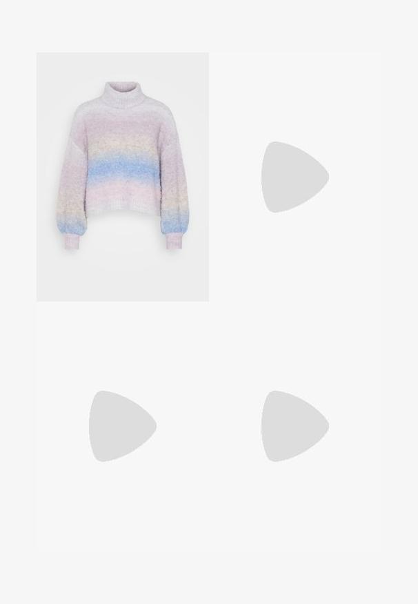 Adīta turtlenecka džemperis pasteļu krāsās, ar rozā, violeta un zilā gradientu. Pārmērīgs piegriezums ar ribotām piedurknēm un apakšmalu.; ONLY Petite ONLMADISON BLUSH WIDE - Džinsi ar platām starām - dark blue denim; Melnas potītes zābaku ar spīdīgu apdari, kvadrātveida pirkstu un biezu bloku papēdi. Dizainā ir bezšuvju siluets un minimāla zīmola identitāte.; Sudraba metāla gredzenveida auskari ar matētu faktūru, ar apaļu dizainu un caurspīdīgu aizdari, lai nodrošinātu drošu valkāšanu.