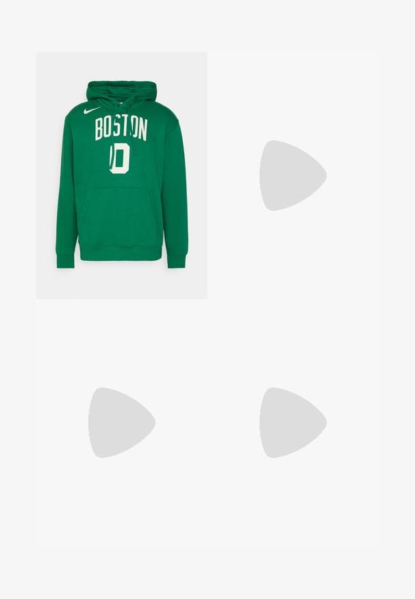 Nike Performance NBA BOSTON CELTICS JAYSON TATUM CLUB - Klubruházat - clover; Világoskék farmernadrág egyenes szárú kivitelben, közepes derékkal, öt zsebbel, gombos és cipzáros záródással.; Fekete bőr mokaszin, rojtos díszítéssel, masszív fekete talppal és sárga varrással az élén. Texturált felület.; Háromrétegű ezüstszínű fém nyaklánc, letisztult, rugalmas láncokkal, enyhe fényességgel, homárkapoccsal rögzítve és állítható lánccal.