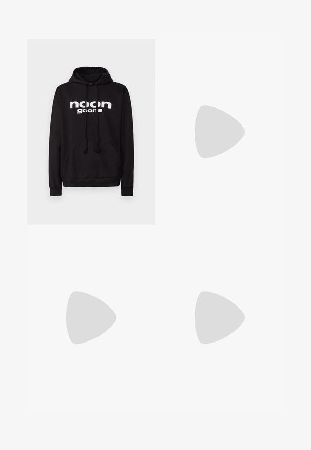 Schwarzer Hoodie mit einem großen weißen "noon goons" Logo, verstellbaren Zugkordeln, Kängurutasche und gerippten Bündchen und Saum. Aus weichem Baumwollmaterial.; Filippa K TERRY CROPPED TROUSERS - Stoffhose - sage melange; Weiße Ledersneaker mit glatter Oberfläche, runder Zehenpartie, flachen Schnürsenkeln und strukturiertem Sohlenprofil. Mit einem dezenten Logo an der Ferse.; Schwarze runde Sonnenbrille mit dunklen Gläsern und schlanken Metallbügeln. Enthält klare Tempelspitzen und silberne Akzente am Scharnier. Minimalistisches Design.
