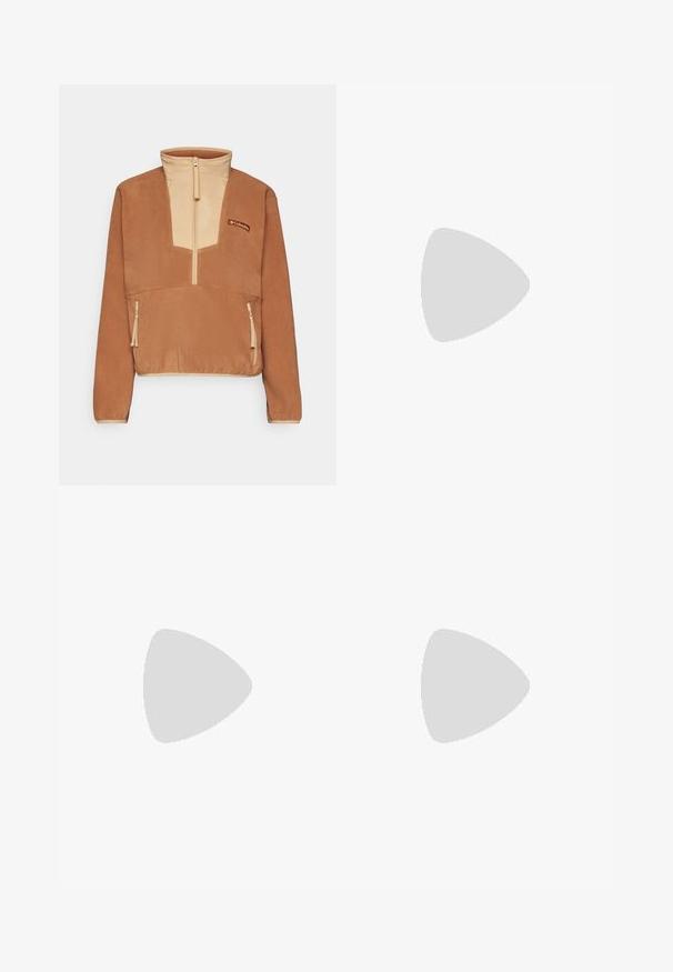 Columbia SEQUOIA GROVE™ 1/2 ZIP  - Felpa in pile - camel brown/canoe; Maglietta atletica nera a maniche corte realizzata in tessuto leggero. Presenta un collo rotondo, un motivo tessurizzato e un logo bianco sulla parte superiore sinistra del petto.; Pantaloni neri da esterno realizzati in tessuto durevole. Presentano tasche con zip, pannelli rinforzati sulle ginocchia e un design a taglio dritto per la massima mobilità.; Scarpa da ginnastica grigia chiara con accenti beige, realizzata in materiale sintetico. Caratterizzata da una suola robusta, design con lacci e marchio sul lato.