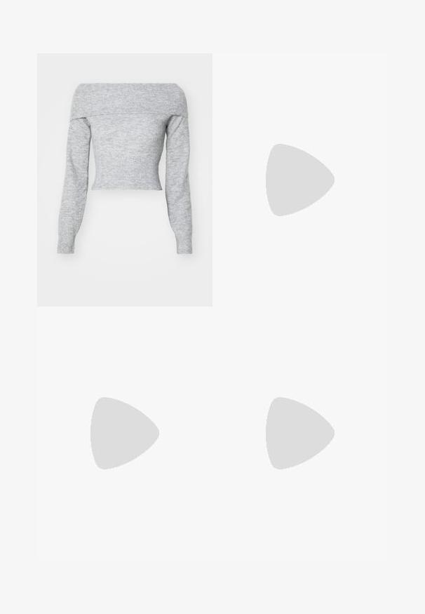 Weekday LOLO OFF SHOULDER - Strikkegenser - grey melange; Lys grå joggebukser med elastisk midje og mansjetter, som har sidelommer og et mykt, teksturert stoff. Enkel design uten mønstre.; Brune skinn ankelstøvlett med svart polstring, gulløyelter og en teksturert såle. Har et rundt logo på siden og sømdetaljer.; Gullfarget rosenkranskjede med sfæriske perler, en sentral dekorativ medaljong og et korsvedheng. Jevn finish gjennom hele.