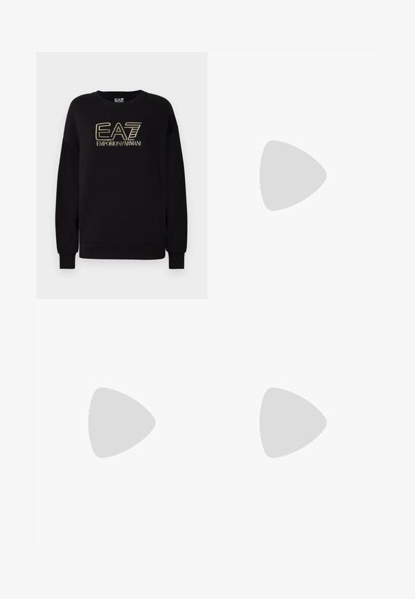 Sudadera negra de manga larga con un logotipo dorado "EA7 Emporio Armani" en la parte delantera. Fabricada con un tejido suave y texturizado.; Pantalones de cuero sintético negros con corte de pierna ancha, que presentan costuras blancas, bolsillos delanteros y un botón dorado en la cintura.; Bailarina de piel negra con punta redondeada, textura suave, detalle de costura minimalista y diseño de suela flexible.; Bolso de mano de cuero marrón con cierre de solapa, herrajes en tono dorado, correa para el hombro y una textura suave. Forma rectangular compacta.
