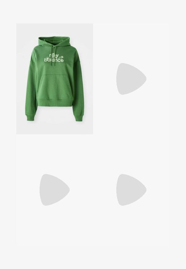 Zaļš džemperis ar kangaroo kabatu un baltu "New Balance" logotipu ar ziedu akcentiem priekšpusē.; Balts kokvilnas T-krekls, kurā attēloti kovboju zābaki un cepure. Zābaki ir zili ar dzelteniem akcentiem un baltu apdari.; Tumši zili denim džinsi ar brīvu piegriezumu, gaišiem šuvumiem, piecām kabatām un pogu aizdari jostasvietā.; Norakā uzpirkste siksnās papēži ar faktūras čūsku rakstu, kurā ir beidzīga un brūna nokrāsa; izceļas ar stiletto papēdi un izgrieztām pusēm.