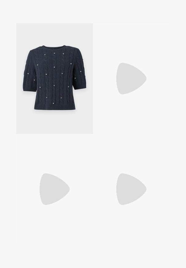Navy blue knitted sweater with short sleeves, featuring cable patterns and decorative gem accents throughout. Round neckline and ribbed hem.; Black flared pants made of smooth fabric, featuring a fitted waist, front seam details, and a slight flare starting from the knee.; Black leather slingback heeled shoe with a pointed toe and a chunky block heel. Features an adjustable strap with a metal buckle.; Black leather handbag with a smooth texture. Features an adjustable strap and a sleek, minimalistic design with a zip closure.