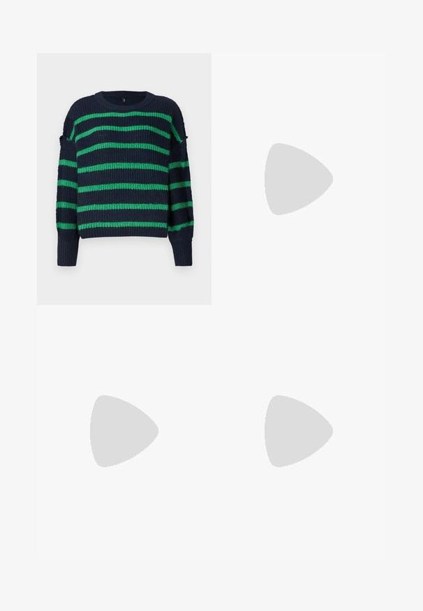 Dunkelblauer Strickpullover mit grünen horizontalen Streifen und gerippten Bündchen, mit rundem Ausschnitt und einer leicht lockeren Passform.; Weite Jeans in dunkelblauem Denim. Merkmale sind kontrastierende Nähte, fünf Taschen und ein Knopfverschluss an der Taille. Glatte Textur.; Vagabond JOLIN - Klassischer Ballerina - black; Braune Lederhandtasche mit zwei stabilen Griffen, rechteckiger Form, glatter Oberfläche und Reißverschluss. Minimalistisches Design ohne sichtbare Muster.