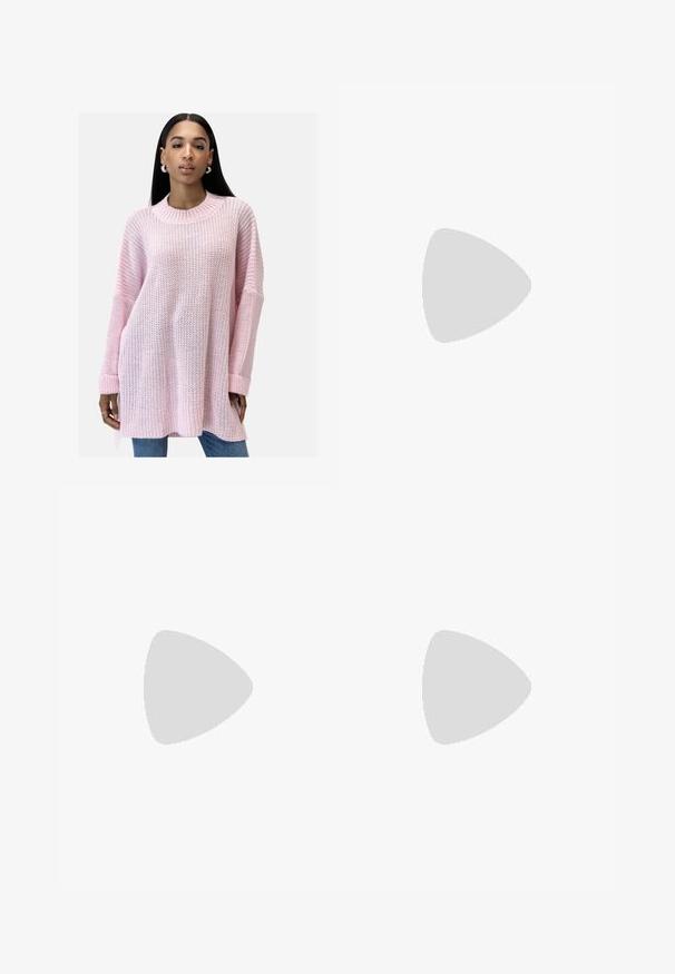 Elara Maglione - babyrosa; Pantaloni a gamba larga in un leggero tessuto crema, caratterizzati da un motivo floreale testurizzato, vita elastica e tasche frontali.; Sandalo bianco con tacco alto, caratterizzato da un design a cinturini e un legaccio alla caviglia. Texture liscia con una piattaforma frontale per un'altezza aggiuntiva.; Borsa sintetica bianca a forma triangolare, con patta anteriore piatta e dettaglio a fiocco, tracolla regolabile, texture liscia e design minimalista.