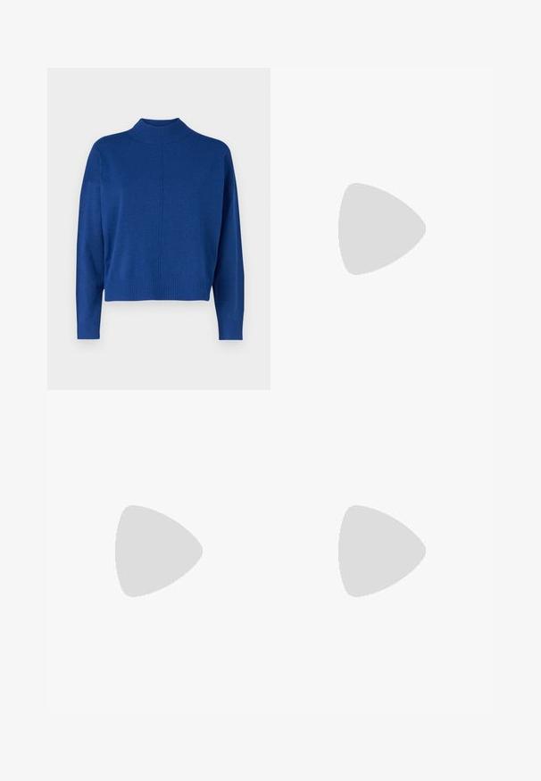 JDY JDYAMORE LIFE PULLOVER - Džemperis - sodalite blue; Burgundijas krāsas korduroja platu kāju džinsi ar pieciem kabatām, priekšējo pogu aizdari un teksturētu audumu. Platus kāju gali izplešas no ceļgala līdz hemam.; Melni ādas apavi ar noapaļotu purngalu, biezām bloku papēžiem un elastīgiem sānu akcentiem, apvienoti ar tumšām zeķubiksēm un melnu svārku ar šķirbu.; Kaķa acs saulesbrilles ar melnu un oranžu bruņurupuču rakstu rāmi, brūnām lēcām un elegantiem, norādītiem galiem. Rāmī ir minimālists logos uz tempļa.
