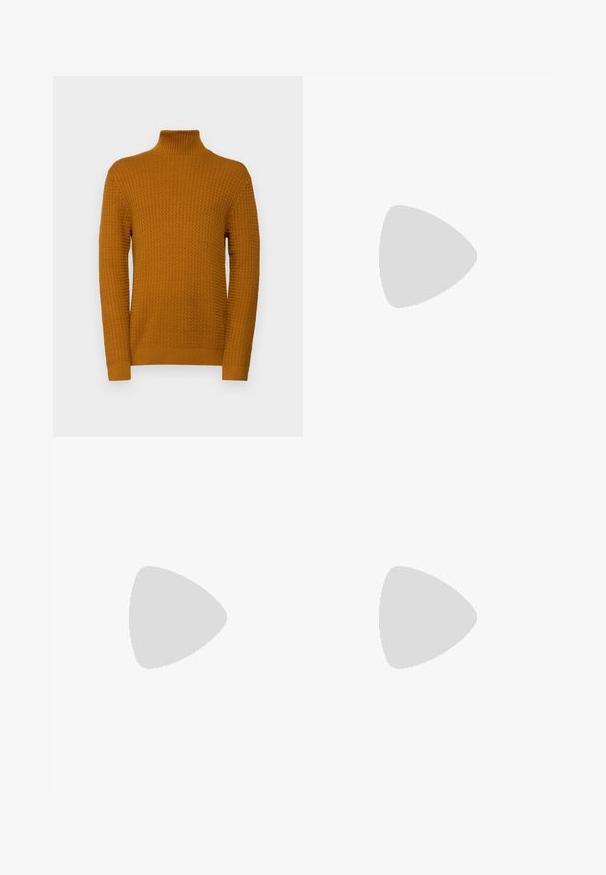 Selected Homme SLHZIG STRUCTURE  - Pulóver - cathay spice; Fakó kék színű farmeregyenes szárú kialakítással, mérsékelt kopásokkal elöl, valamint klasszikus öt zsebes stílusban.; Fekete bőr sportcipő fehér csíkokkal, textúrált gumitalppal és fűzős elejével. A nyelvén márkás címke található.; Piros bandana sál, pamutzsábol készült, fehér paisley és pöttyös mintákkal, háromszög alakú, az alsó sarkában címkével.