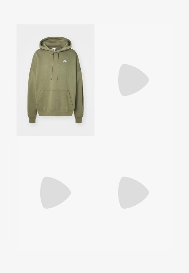 Olivza zaļa kapuce, izgatavota no kokvilnas maisījuma, ar priekšējo kabatu, kapuci ar auklu un balto Nike logo kreisajā krūtī. Brīvi pieguļoša.; Melni sporta bikses ar elastīgu jostu, ar piegulošām potītēm un mazu balto Nike logo kreisajā pusē. Izgatavotas no mīksta teksturēta auduma.; Melnas sporta kurpes ar teksturētu auduma virsu, baltu Nike swoosh un biezu baltu zoli. Iekļauts vilkšanas cilpa uz papēža vieglai uzvilkšanai.; Melnas plastmasas saulesbrilles ar zaļiem lēciem, kvadrātveida rāmjiem, sudrabainu akcentu uz uzacīm un teksturētām tempļu kājām. Zīmols norādīts uz iekšējās kājas.