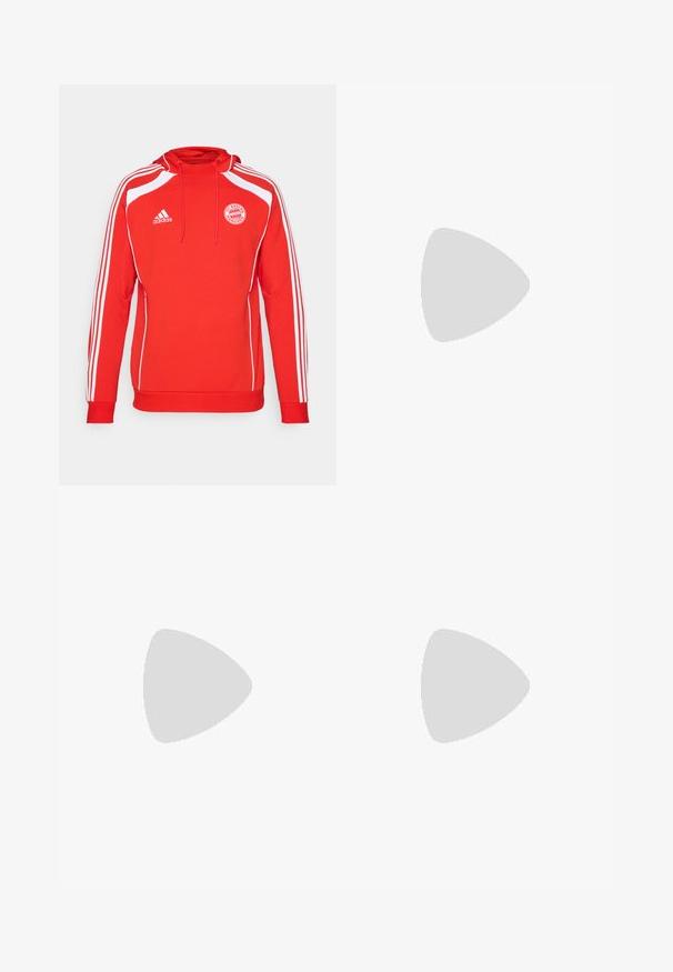 Rød hettegenser med hvite aksenter og tre hvite striper langs ermene. Har FC Bayern München-logo og snøring i hetten.; Rød bomull t-skjorte med en hvit tre-stripes logo og "BAYERN MÜNCHEN" i blått. Rund hals og korte ermer, enkelt design.; Røde joggebukser med elastisk midjebånd, hvite sidebånd og logo detaljert på hoften og nedre ben. Laget av myk stoff med ribbede mansjetter.; Sorte joggesko med teksturert mesh-overdel, hvite aksentstriper, en polstret såle og en forsterket hæl for støtte.
