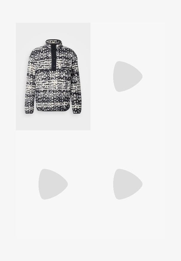 Columbia HELVETIA™ PRINTED HALF SNAP - Sweat polaire - black; T-shirt blanc à manches courtes en coton texturé. Il présente un col rond et unourlet droit. Design minimaliste sans logos visibles.; Pantalons cargo en coton blanc avec une coupe décontractée. Les caractéristiques incluent des poches avant, des accents en métal doré et des sections de genoux renforcées.; Baskets gris clair avec un swoosh Nike blanc, tige texturée et semelle en caoutchouc marron. Présente des lacets ronds et un col rembourré.