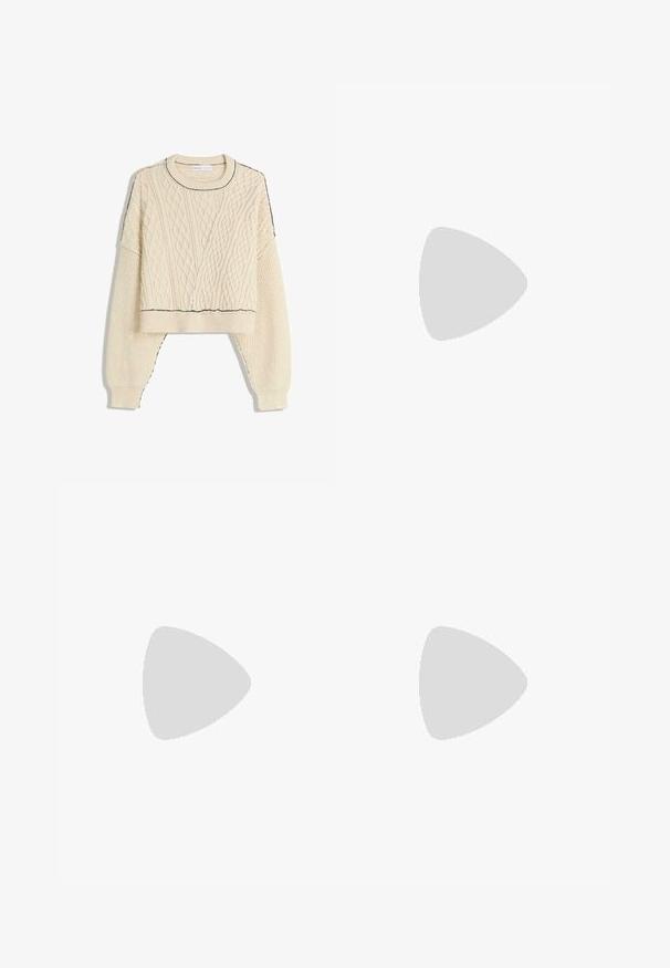 Krämfärgad kabelstickad tröja med en kortad design, ribbade manchetter och en kontrasterande svart kant vid halsringningen och fållen.; Svarta vida denimbyxor med hög midja, med fram- och bakfickor, sydda sömmar och knappstängning. Slät textur.; Svarta läder snörade ankelstövlar med en kraftig texturerad gummisula och gul sömdekoration runt plattformen.; Off-white konstläderhandväska med rynkad handtag, dragkedjefack och grön charm. Slät textur, diskret präglad logotyp och stilren design.