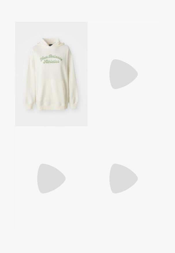 Sweatshirt couleur crème avec poche avant et texte "New Balance Athletics" en vert clair sur la poitrine.; T-shirt en coton blanc avec une coupe décontractée, des manches courtes et un petit logo brodé sur la poitrine gauche.; Pantalons en denim bleu à jambes larges avec taille haute, couture contrastée et poches latérales, présentant un design classique à cinq poches et des ourlets bruts.; Baskets montantes blanches avec une tige en toile texturée, un capuchon en caoutchouc et une épaisse semelle en plateforme blanche. Présente des accents et des œillets noirs.