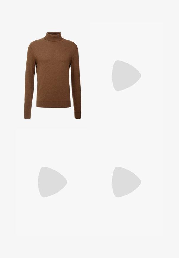 Pulover cu guler înalt, de culoare maro, realizat dintr-un material moale, cu mâneci lungi, mansete cu un model texturat și un design ajustat, fără motive vizibile.; Pantaloni de culoare verde măsliniu, cu un design larg și lejer, dotati cu pliseuri frontale. Realizați dintr-un material texturat cu un talie standard și fără unelte vizibile.; Pantofi slip-on din nubuc bej, cu vârf rotunjit și cusături decorative, având tălpi din cauciuc texturat cu mici accente aurii.; Cravat verde cu un model paisley în nuanțe de maro și aur. Are un material texturat și un design îngust cu vârf ascuțit.; Ceas digital Casio cu brățară din metal roz auriu, carcasă rectangulară, display iluminat și rezistență la apă, afişând ora și data.