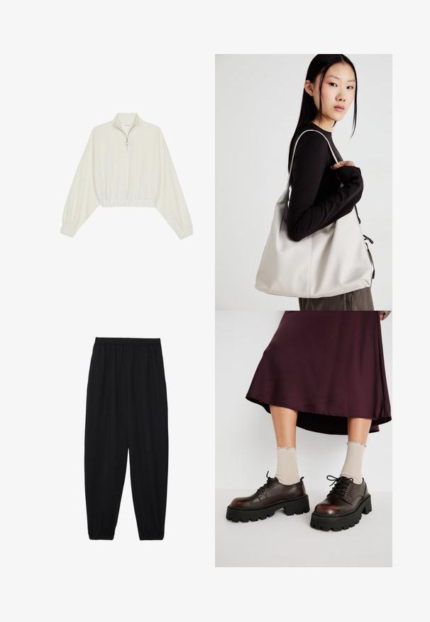 Pullover accorciato in tessuto crema, con colletto alto, chiusura a zip parziale, orlo e polsini elasticizzati, dalla texture liscia e design minimal.; Pantaloni neri leggeri con vita elastica e caviglie arricciate. Il tessuto è liscio e presenta un design rilassato e affusolato.; Scarpe platform in pelle marrone con suole nere spesse, abbinate a calzini beige a coste con bordi a scallop, su uno sfondo tenue.; Borsa a mano beige realizzata in materiale morbido, caratterizzata da un design morbido, dettagli cuciti e due manici. Adatta per l'uso quotidiano.