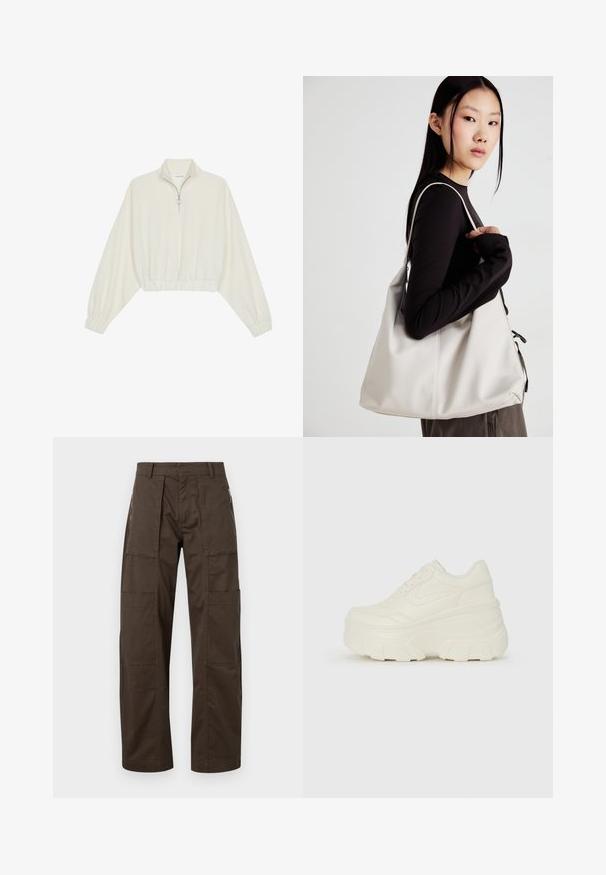 Geknipt pullover in crèmekleurige stof, met een hoge kraag, halve rits, elastische zoom en manchetten, met een soepele textuur en minimalistisch ontwerp.; Bruine cargobroek gemaakt van stevig materiaal, met meerdere zakken, een ontspannen pasvorm en opvallende stikdetails voor duurzaamheid.; Witte platform sneakers met een gladde leren bovenkant, afgeronde vorm, gewatteerde kraag en een gestructureerde rubberen zool met duidelijke profiel.; Beige handtas gemaakt van zacht materiaal, met een slonzig ontwerp, gestikte details en twee schouderbanden. Geschikt voor dagelijks gebruik.