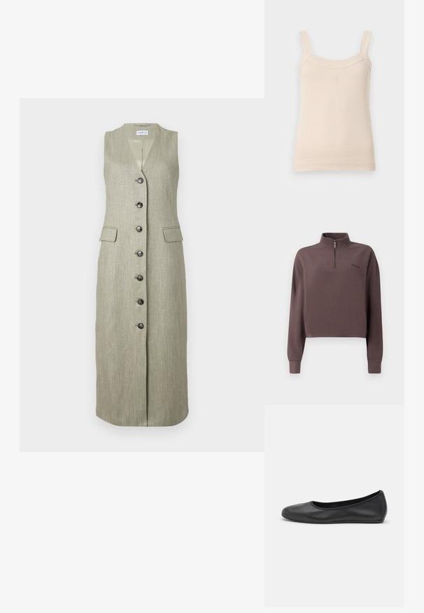 Střihnutý, dlouhý rukáv svetr v tmavě mauve ribované látce s čtvrtinovým zipem a malým logem značky na hrudi. Měkká textura.; Bezramenné, dlouhé zelené šaty s jemnou teksturou, výstřihem do V, předním zapínáním na knoflíky a dvěma předními kapsami. Černé knoflíky kontrastují s látkou.; Béžový pletený top na tenkých ramínkách s obláčkovým výstřihem. Na přední straně je vyšité logo. Hladká textura, přiléhavý střih.; Černé kožené baletní byty s kulatou špičkou, hladkou texturou, minimálními švy a flexibilním designem podrážky.