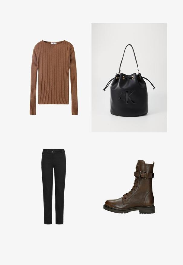 Maglione marrone a maniche lunghe con scollatura rotonda, che presenta un tessuto testurizzato che enfatizza le linee verticali. Design semplice e attillato.; Pantaloni neri a gamba dritta con chiusura a bottone, passanti per la cintura e una piccola tasca a filetto sul lato destro vicino alla vita.; Stivaletto in pelle marrone con lacci, fibbia laterale, punta rotonda, suola robusta e dettagli di cucitura per un tocco in più.; Borsa a secchiello in pelle nera con chiusura a cordoncino, caratterizzata da un logo "CK" lucido sulla parte anteriore e dettagli in hardware dorato.